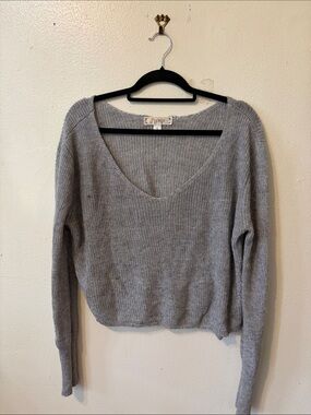 Women's Silver V-Neck Knit Sweater